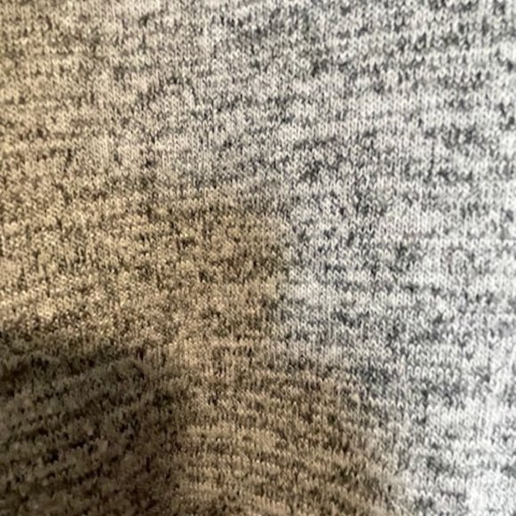 Banana Republic Casual Stretchy Oversized Short Sleeve T - Color: Grey, Size: M - Picture 4 of 4